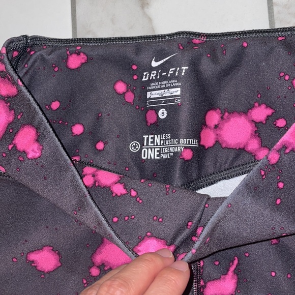 Nike Dri-Fit Athletic Leggings Size S - Picture 4 of 8